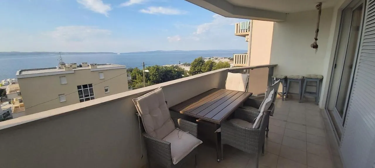 Luxury Apartment Tina By The Beach Znjan Split