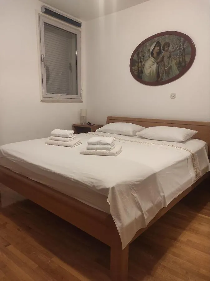 Luxury Apartment Tina By The Beach Znjan Σπλιτ 0*,  Κροατία